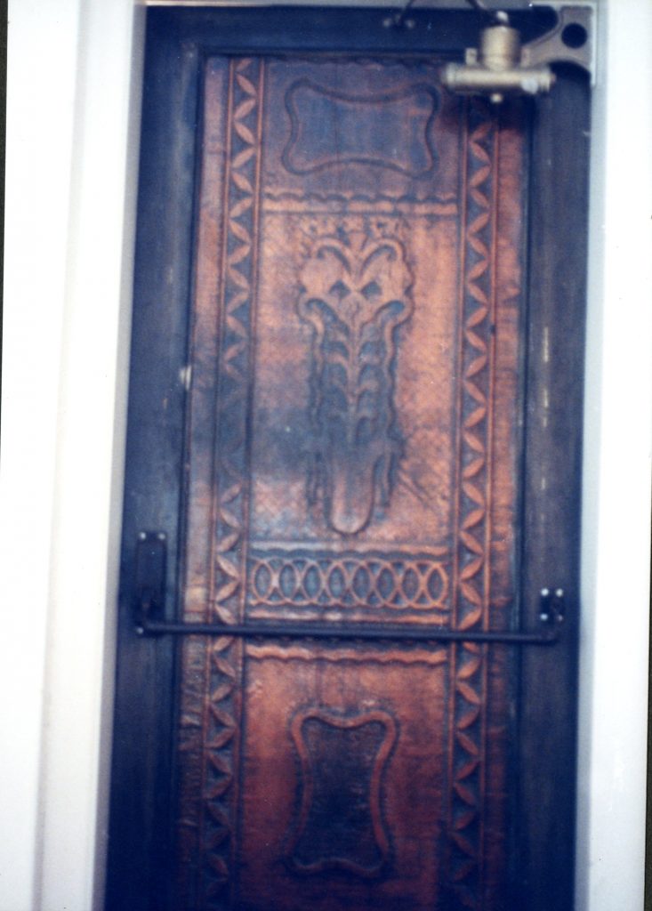 copper-plated-doors-of-the-dragon-grill