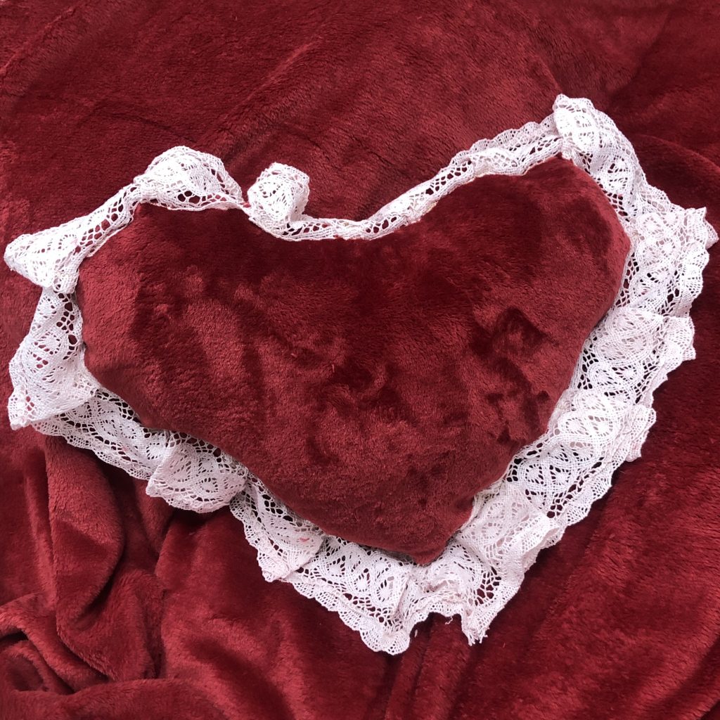 Image of the final product, the stuffed heart pillow!